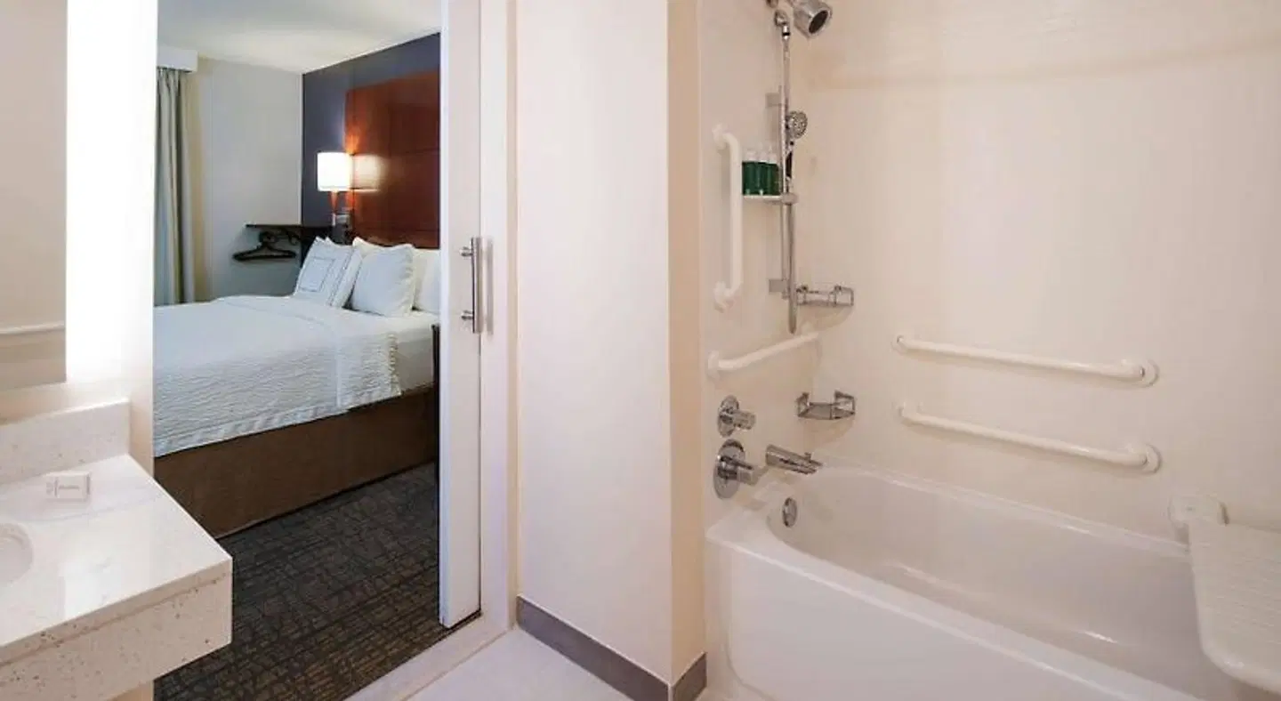 Sonesta ES Suites Nashville Brentwood Badezimmer