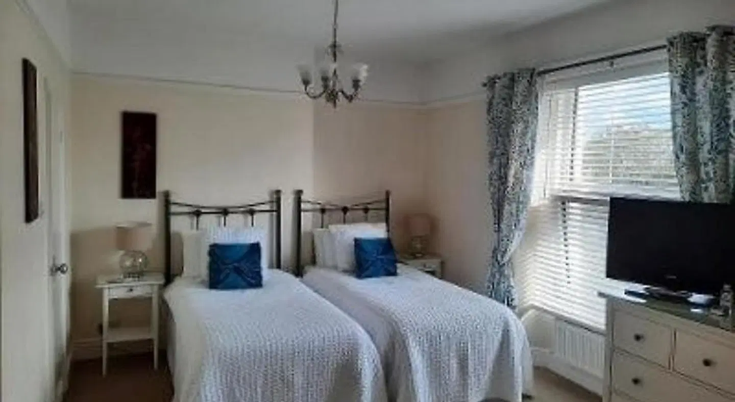 The Swallows B&B ROOM_EXAMPLE