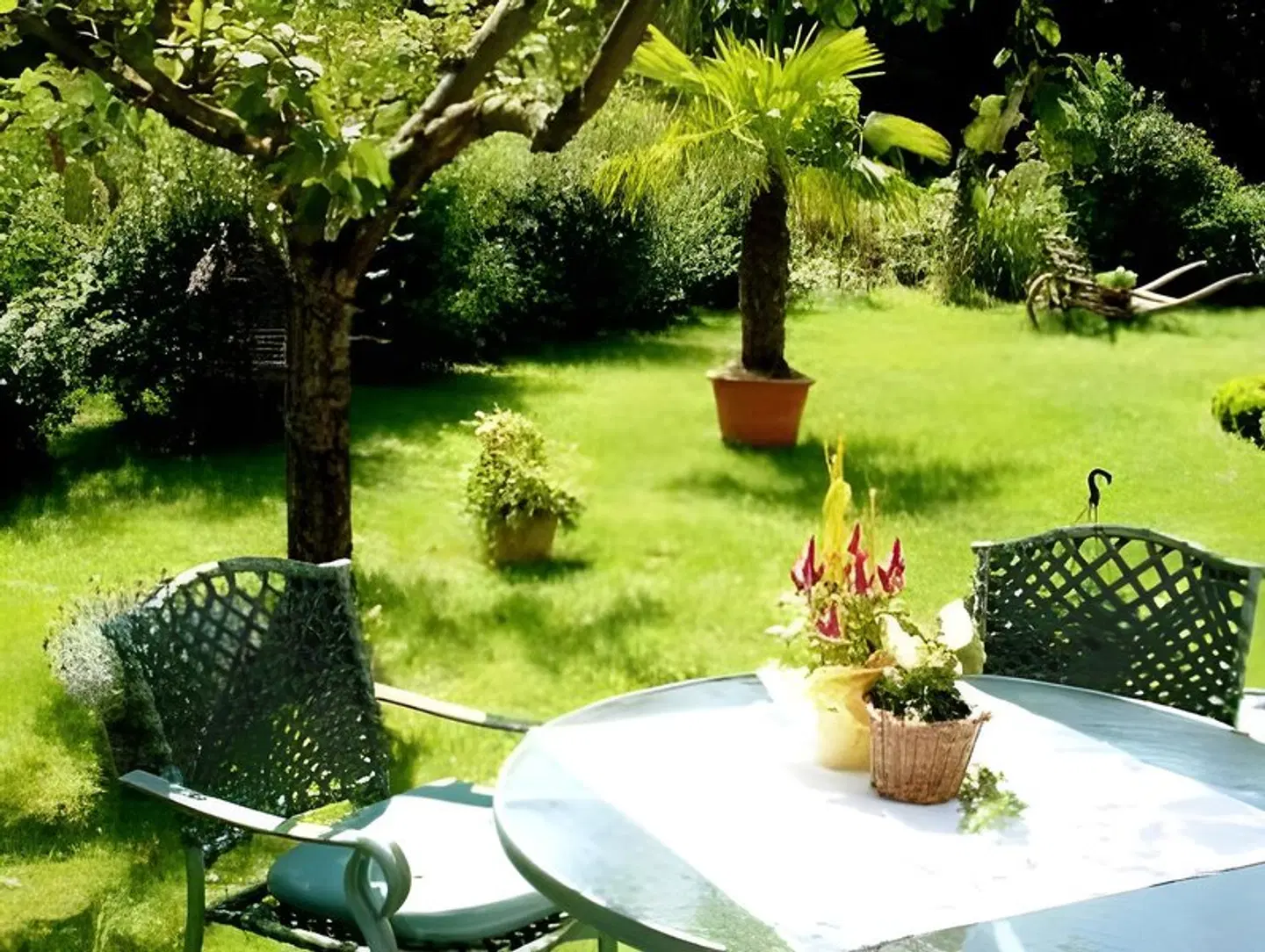 Boutique-Hotel & Apartments am Essigmanngut Garten