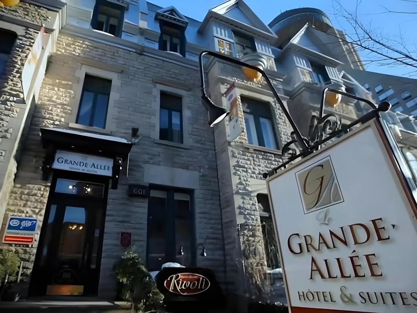 Unilofts Grande-Allée EXTERIOR