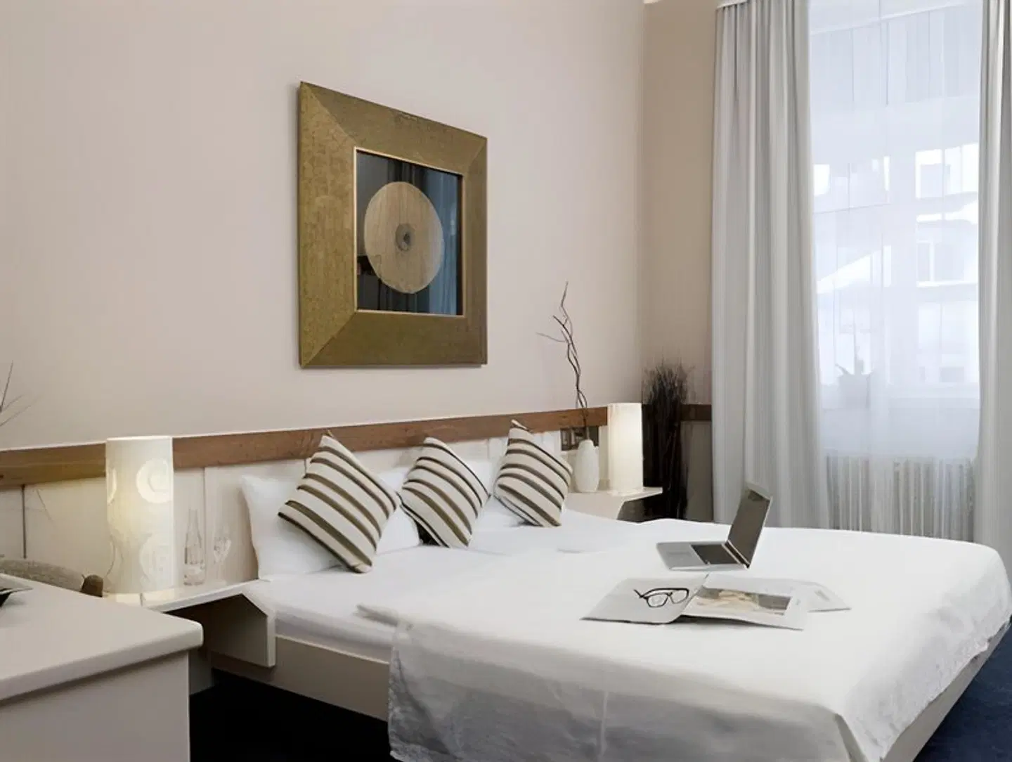 The Heidelberg Exzellenz Hotel ROOM_EXAMPLE