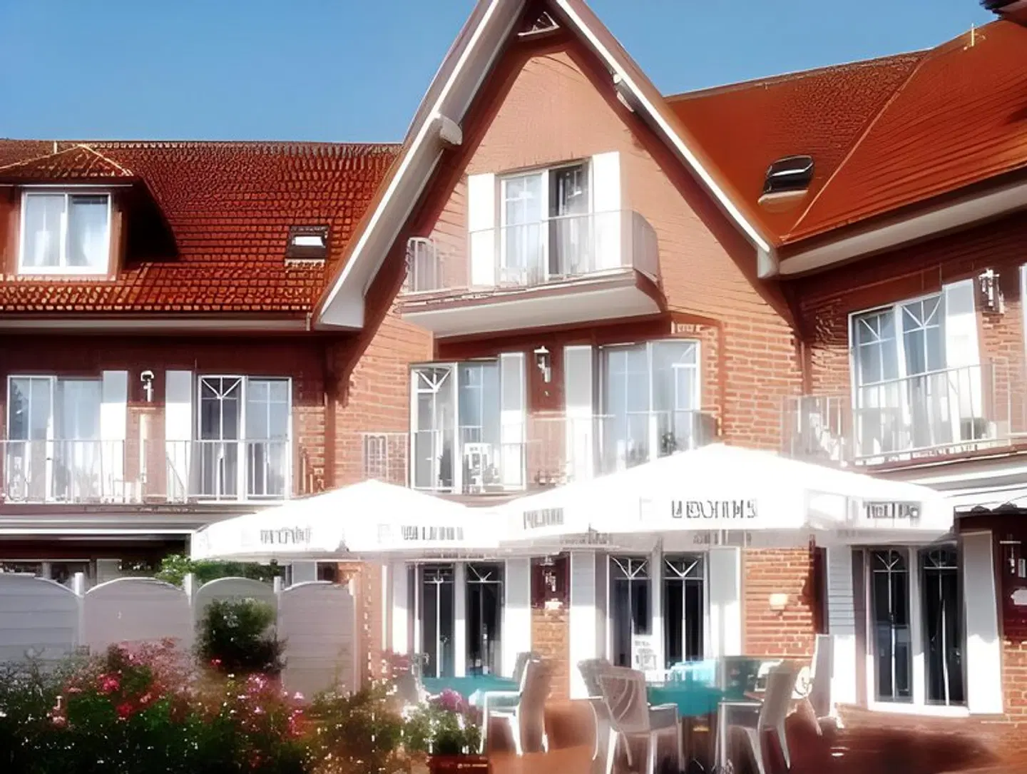 Flora EXTERIOR