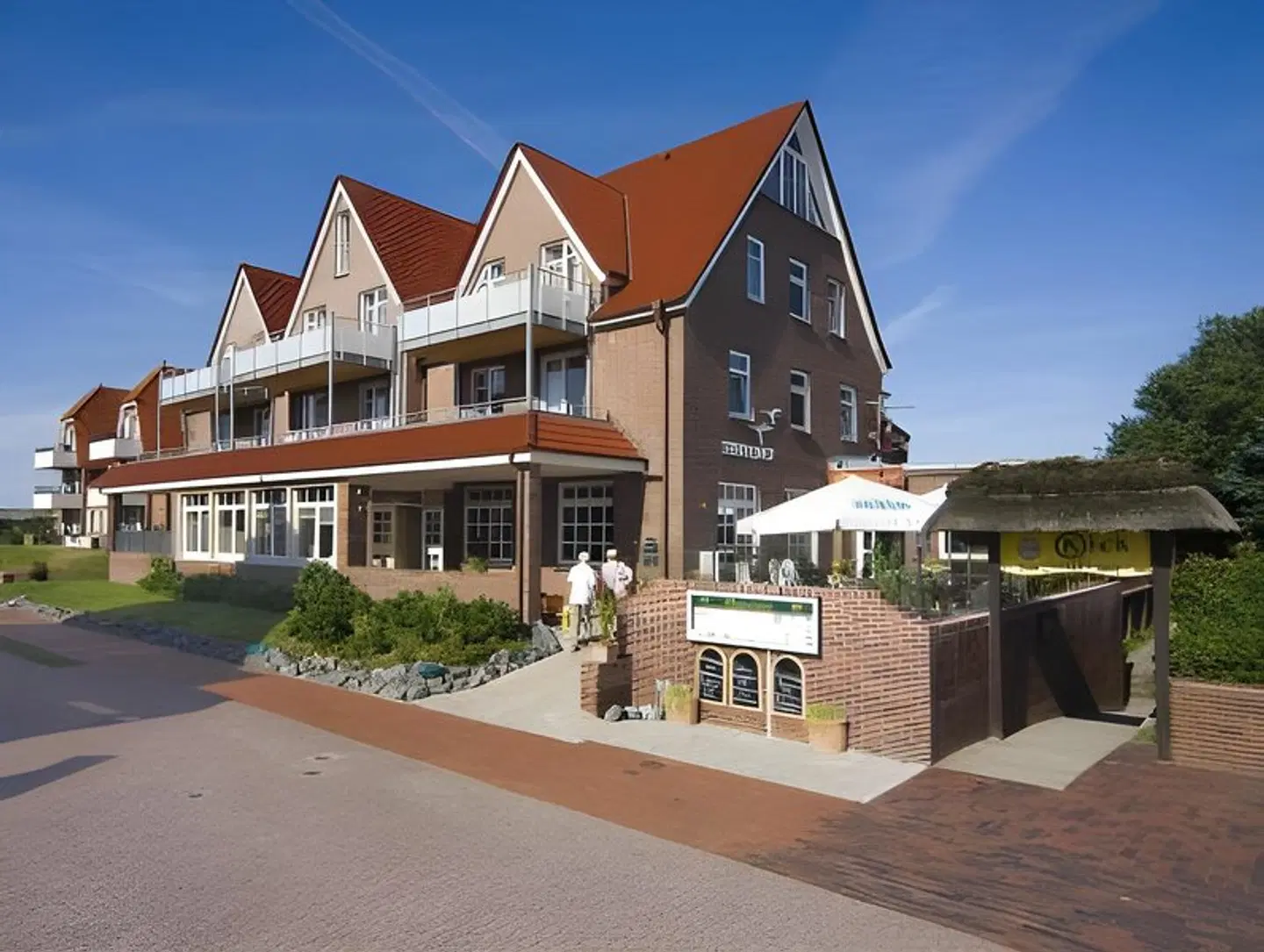 Hotel Strandhof EXTERIOR