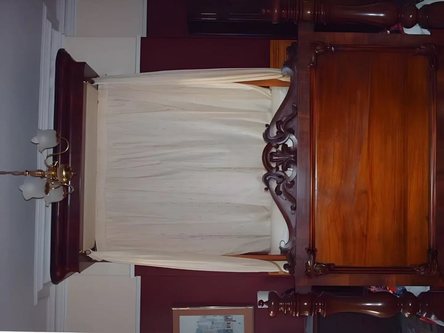 The Camberley ROOM_EXAMPLE