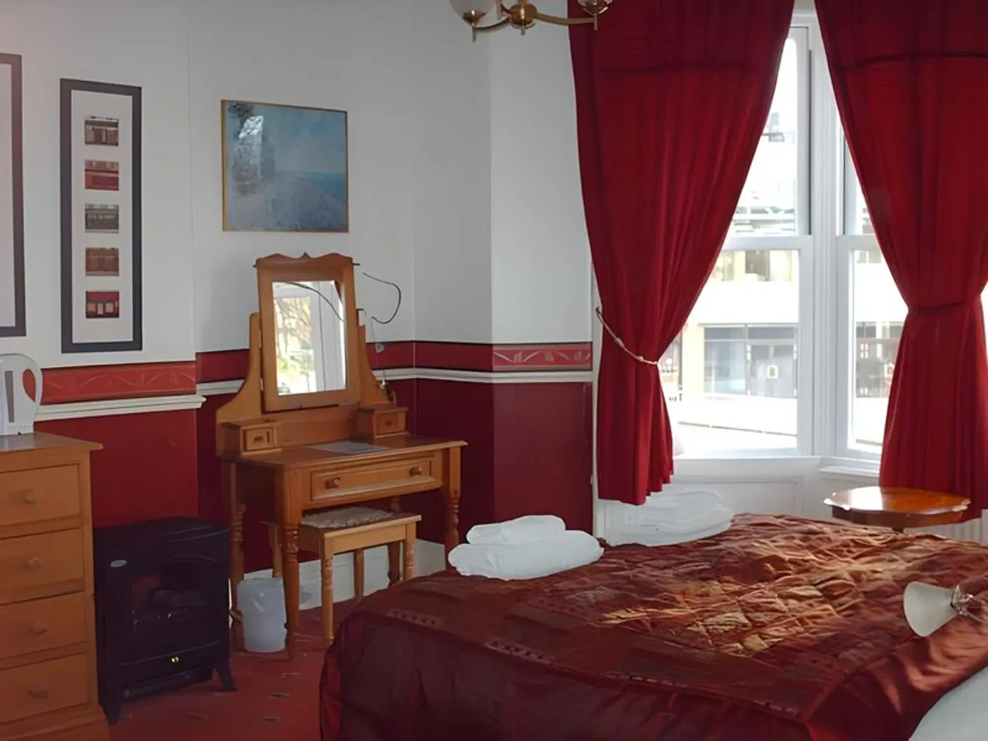 The Camberley ROOM_EXAMPLE
