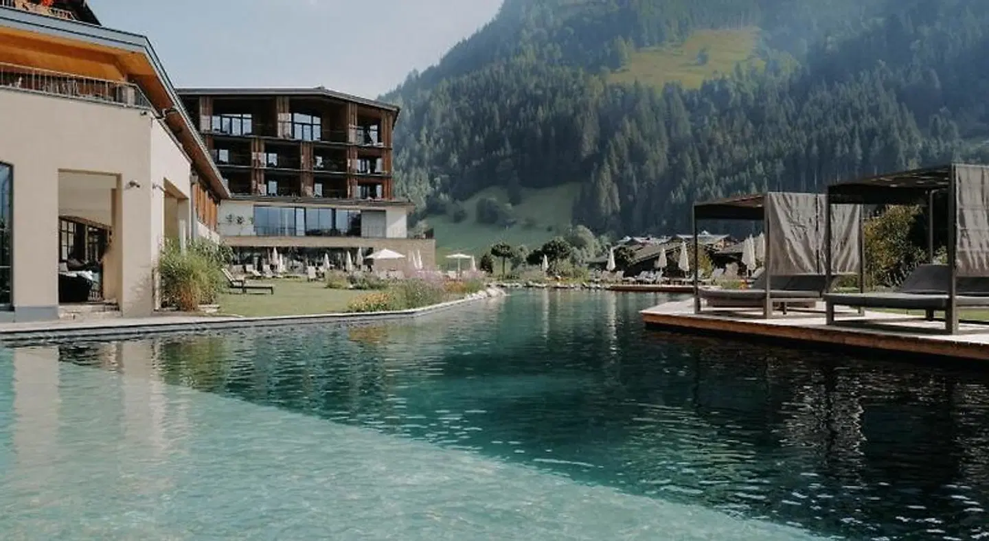 Hotel Nesslerhof OUTDOOR_POOL