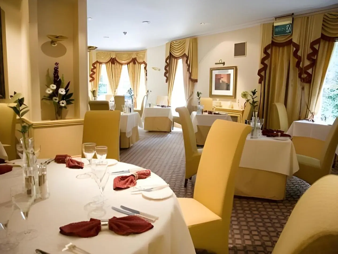 Haleys And Restaurant Restaurant