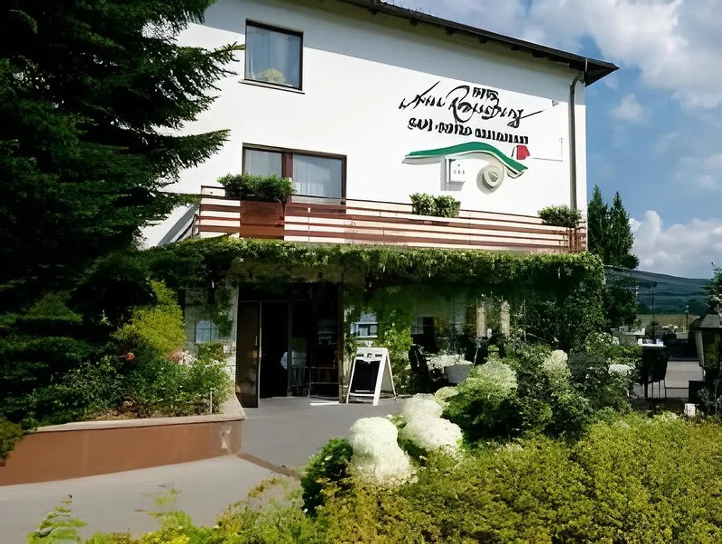 Am Rosenberg EXTERIOR