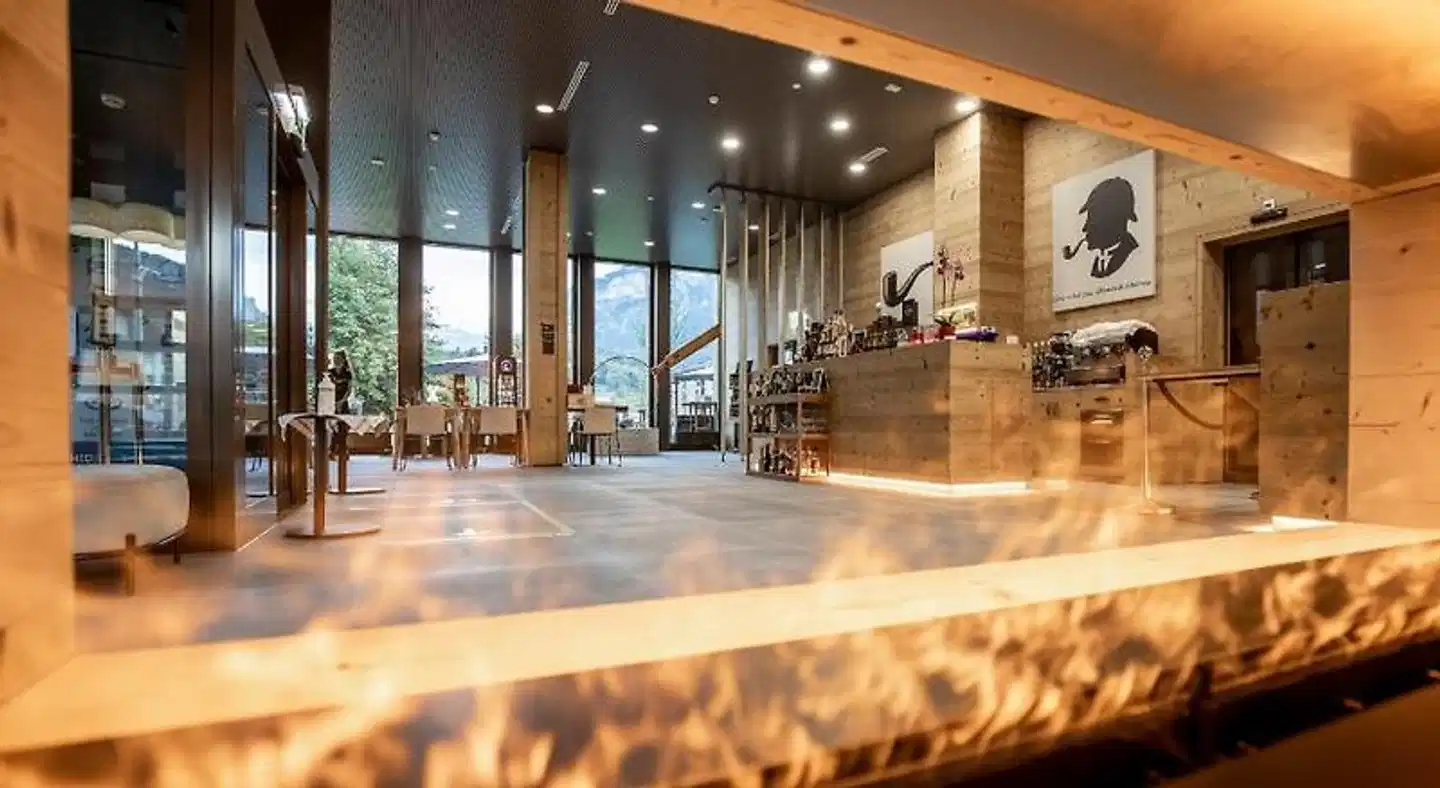 Swisspeak Resorts Meiringen Lobby