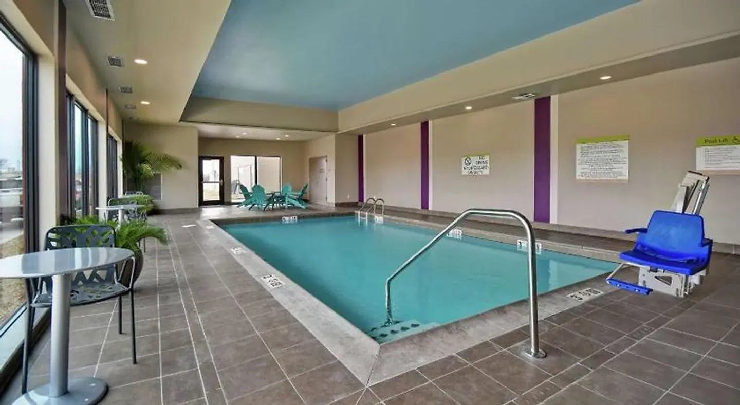 Home2 Suites by Hilton Wichita Northeast Hallenbad