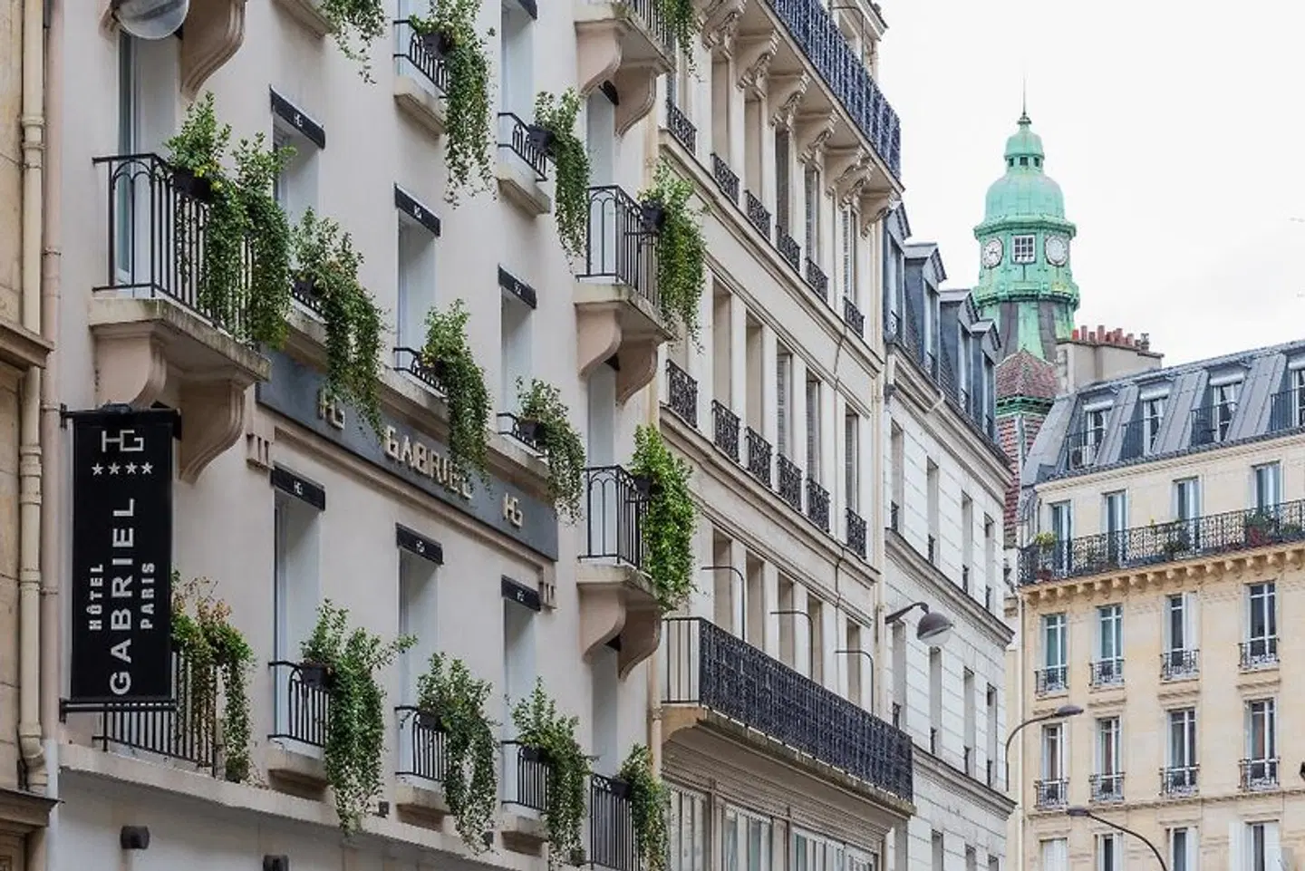 Gabriel Paris EXTERIOR