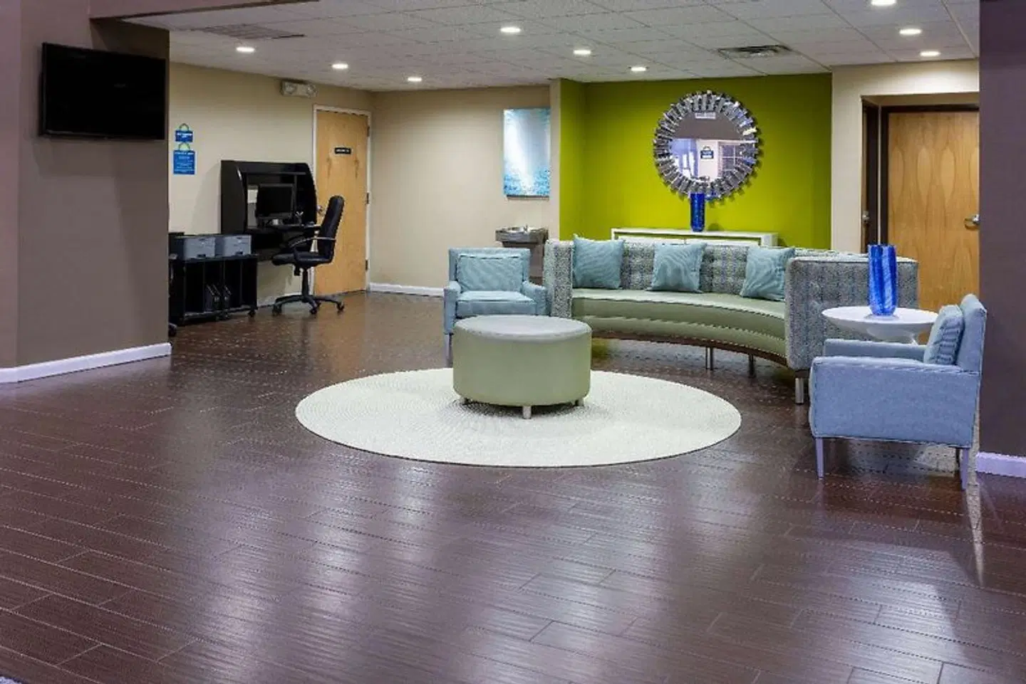 Days Inn & Suites by Wyndham Cherry Hill - Philadelphia LOUNGE_LOBBY