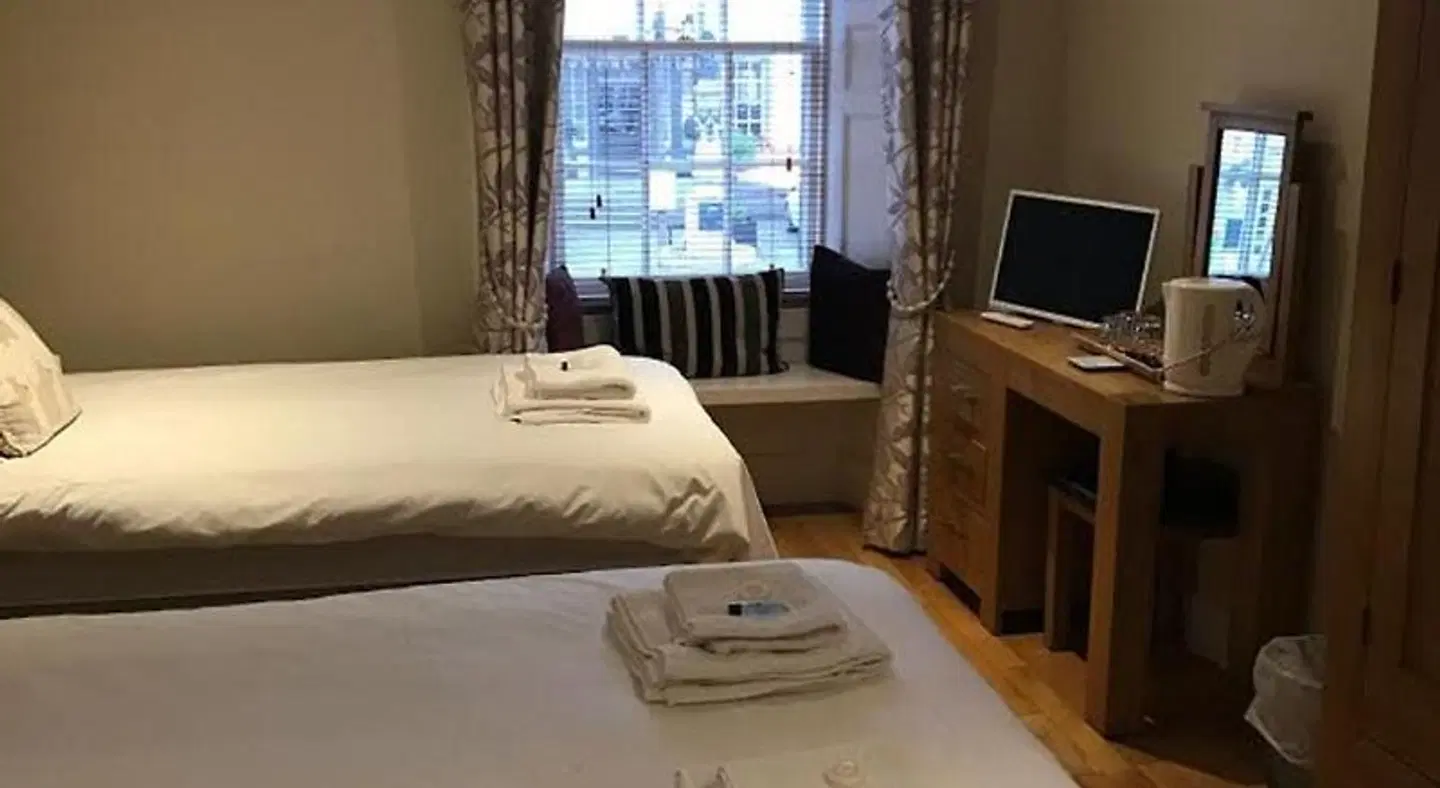 The Crown Hotel HEALTH_BEAUTY