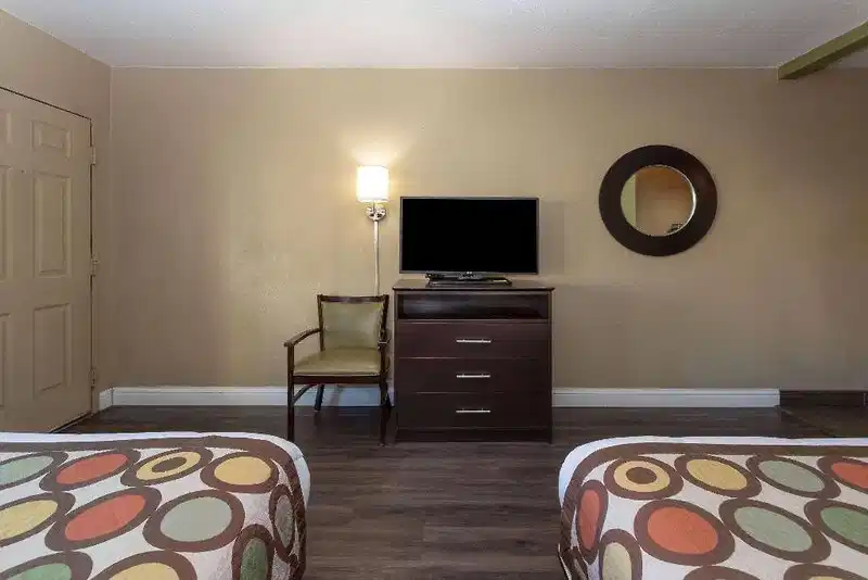 Super 8 by Wyndham NAU Downtown Conference Center – Hotelfoto