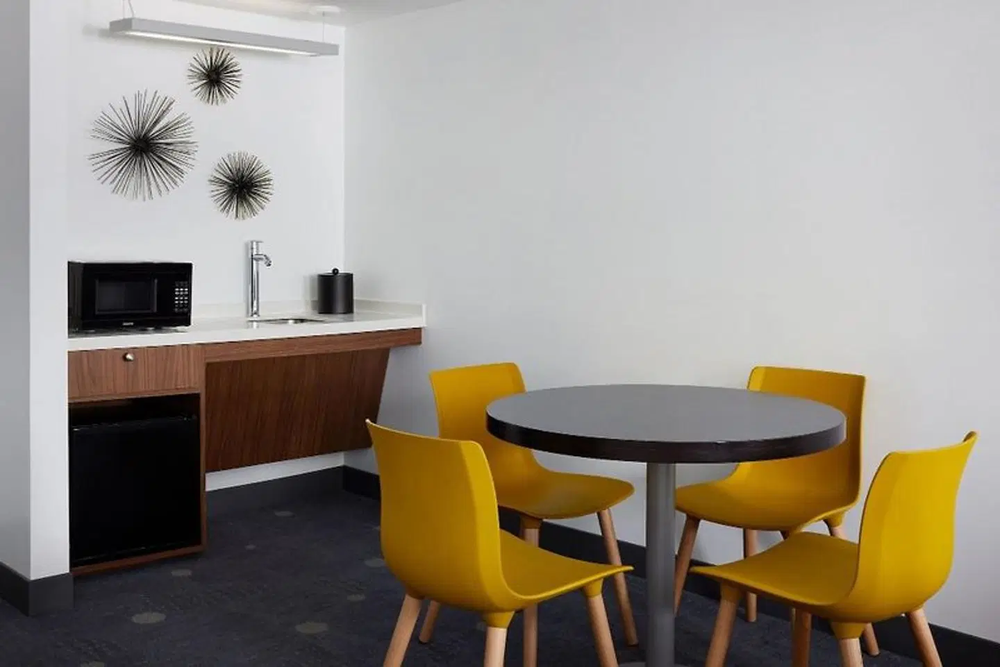 Aloft by Marriott Atlanta Downtown ROOM_EXAMPLE