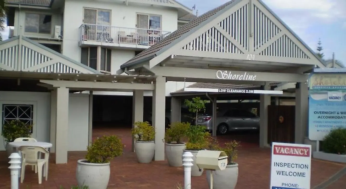 Bargara Shoreline Apartments EXTERIOR