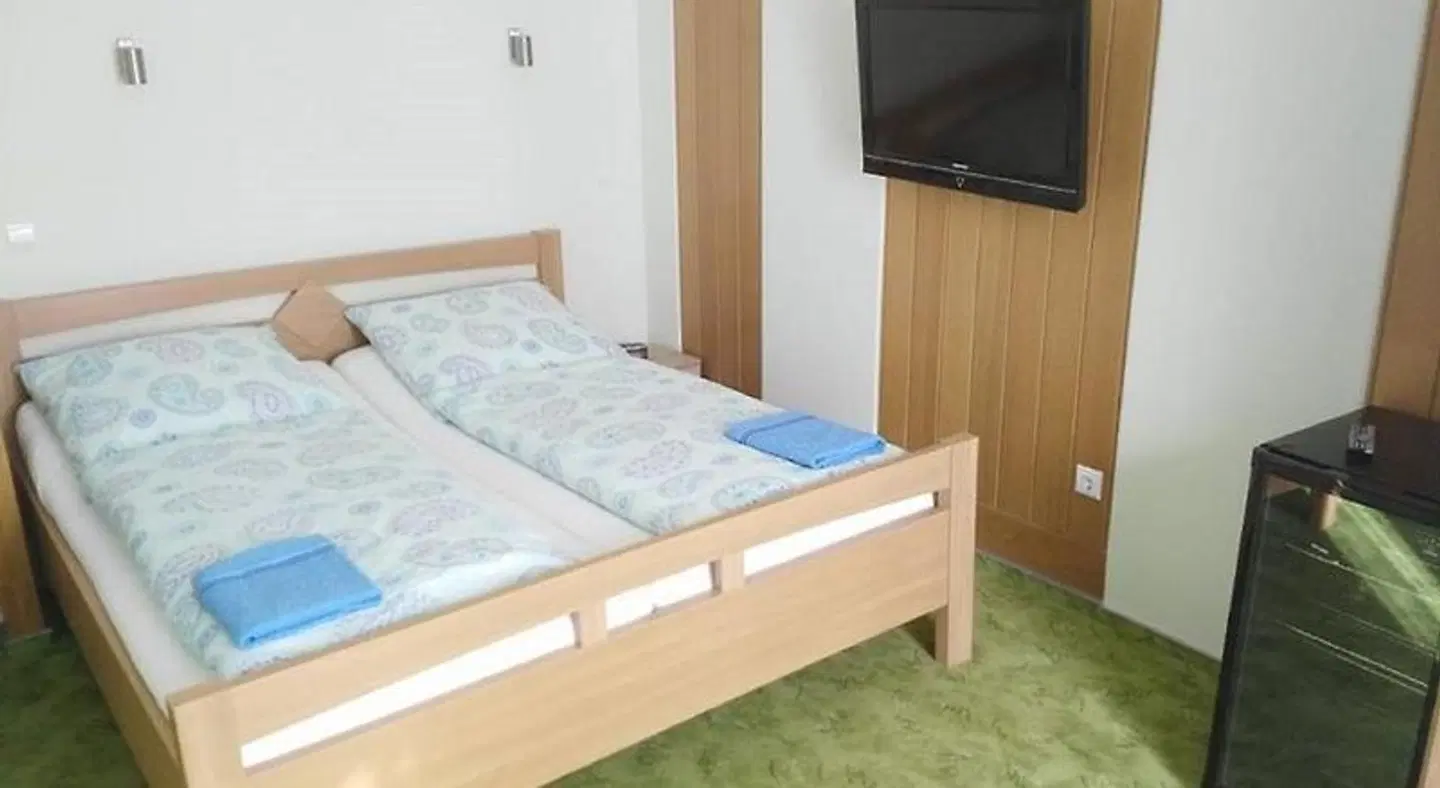 Moock's ROOM_EXAMPLE