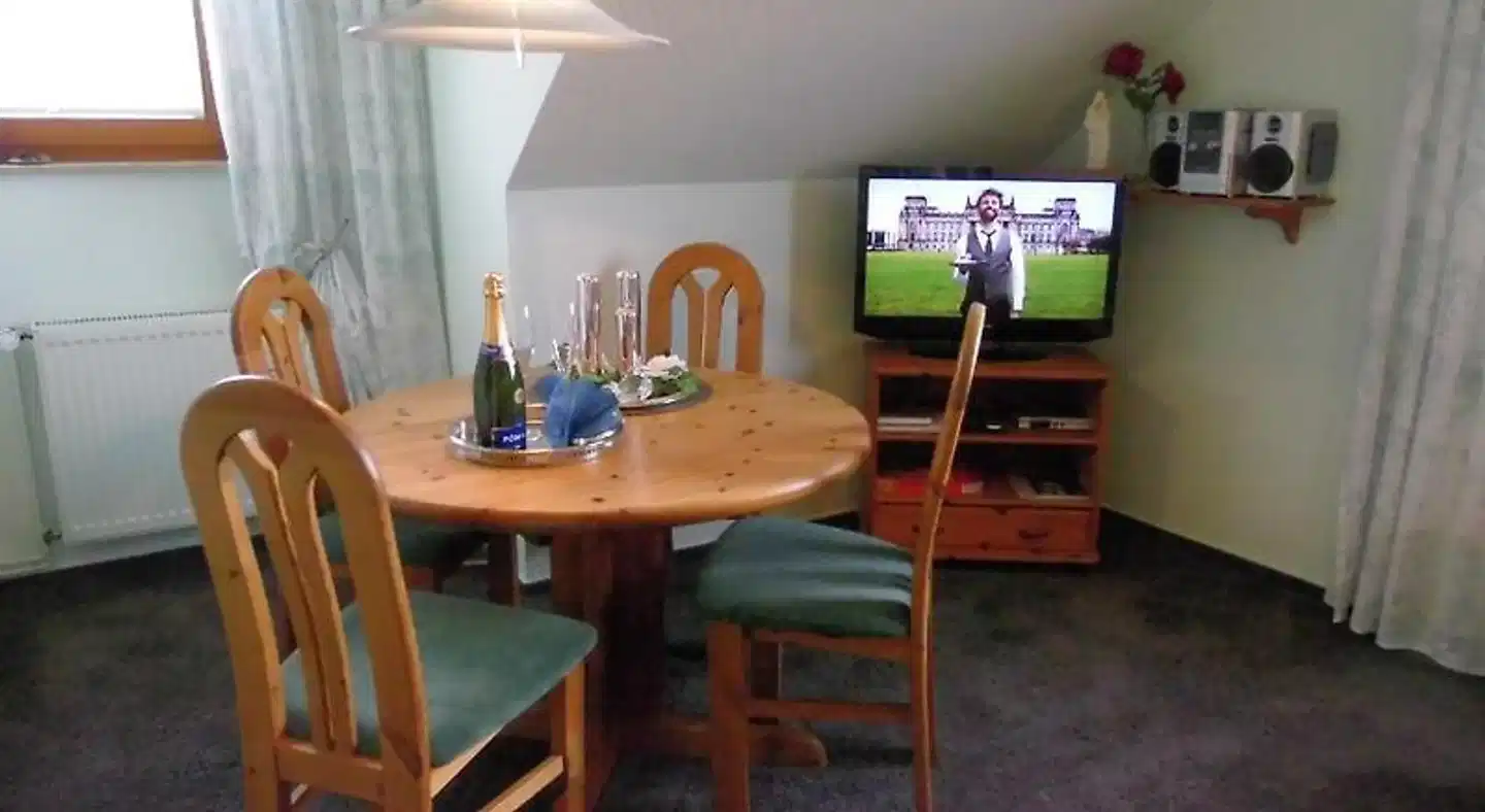 Gesund Wohnen Ferienwohnung/Apartments Konferenz