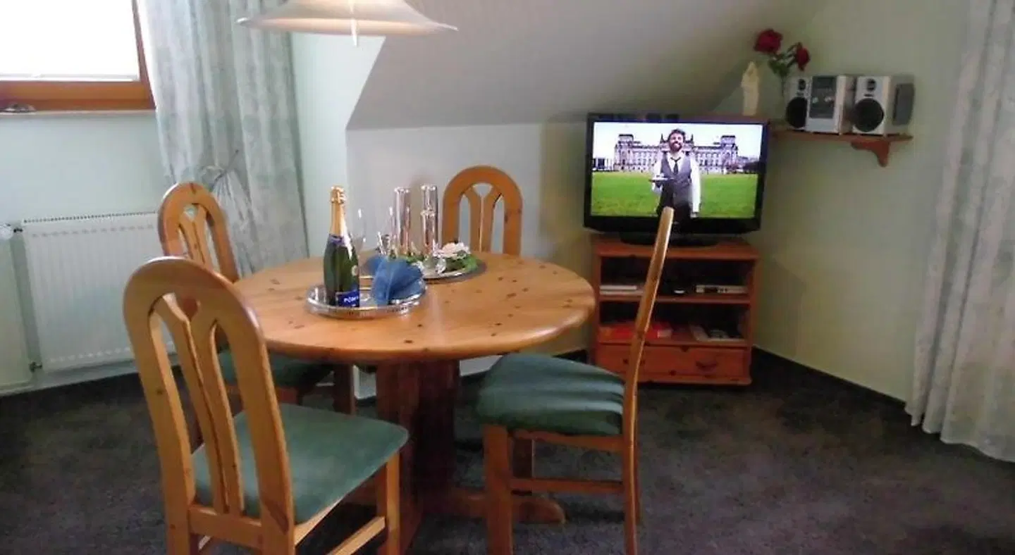 Gesund Wohnen Ferienwohnung/Apartments Konferenz