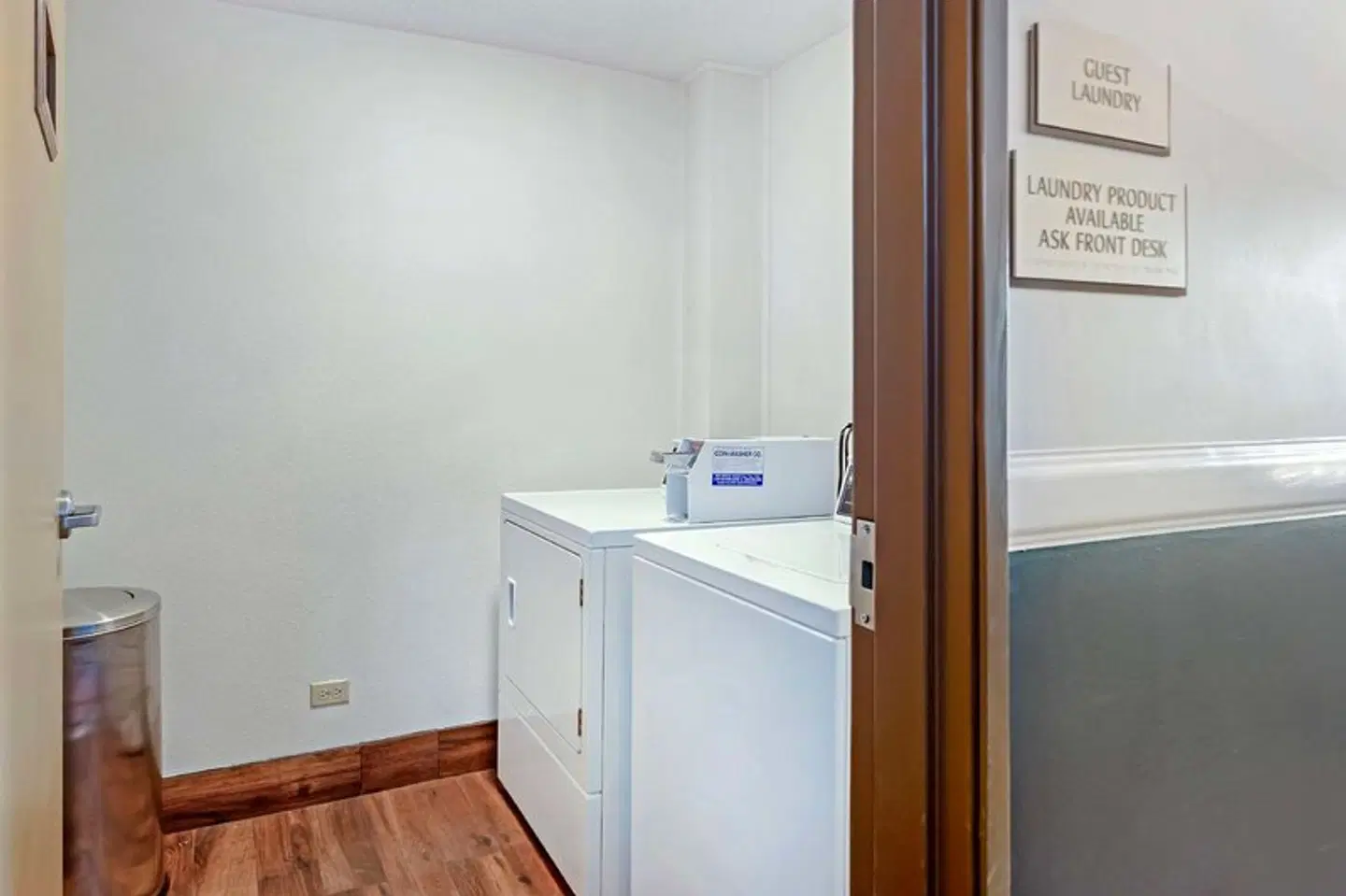 Best Western Des Plaines Inn Badezimmer