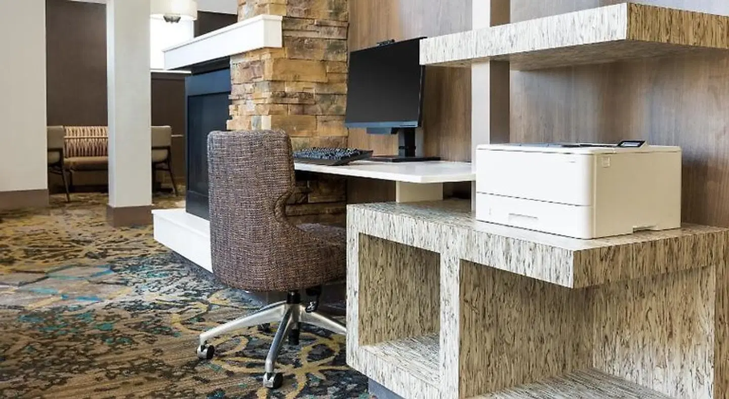 Residence Inn by Marriott Kansas City at The Legends Terrasse