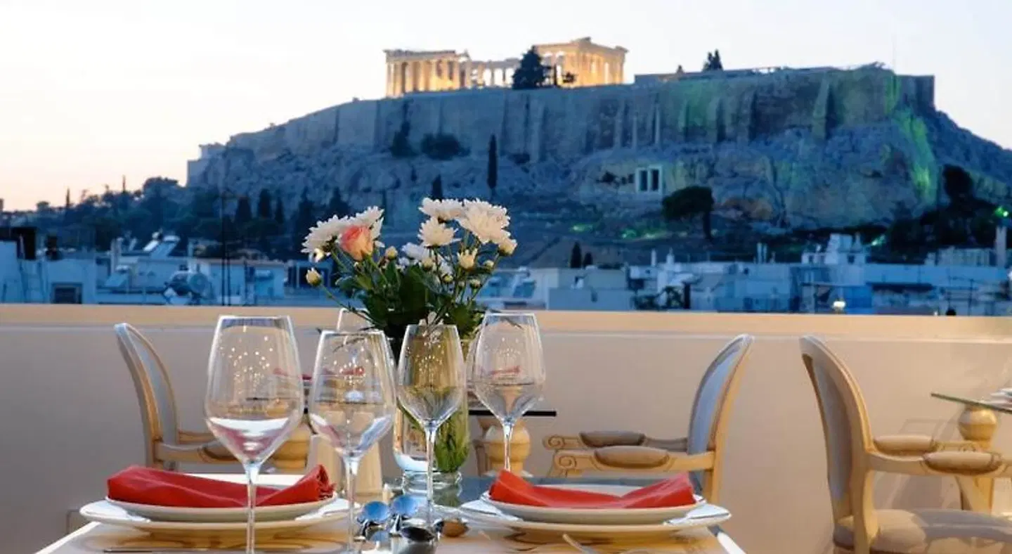 Acropolian Spirit Boutique Hotel Terrasse