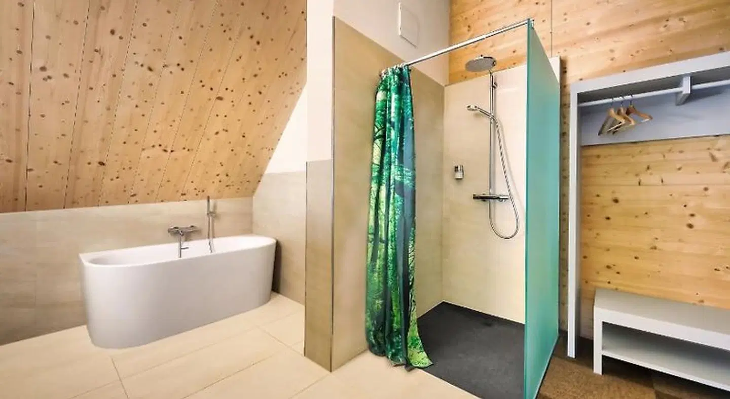 Mondholzhotel Badezimmer