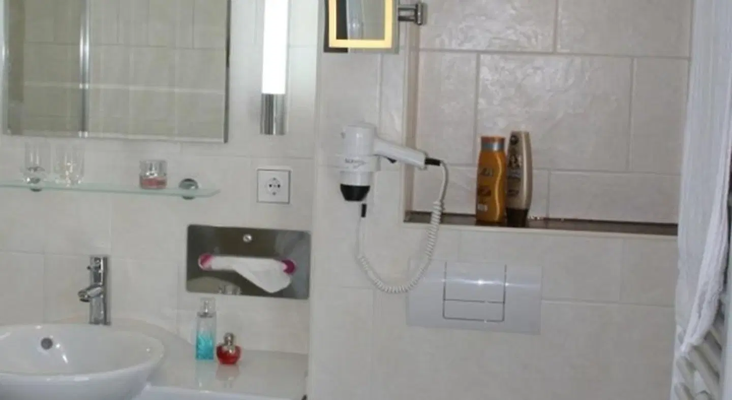 Landhotel Repetal Badezimmer