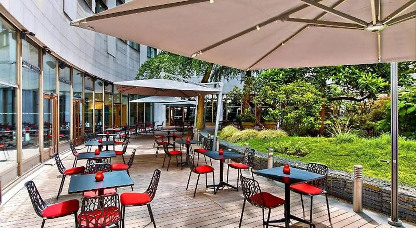 Le Méridien Paris Arc De Triomphe Terrasse
