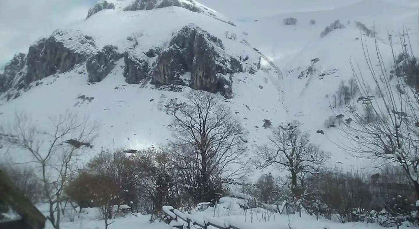 El Escondite del Miera Landschaft