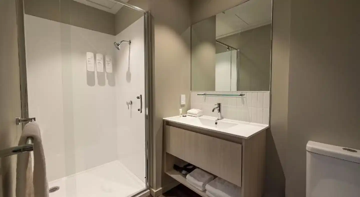 Quest 256 Lambton Badezimmer