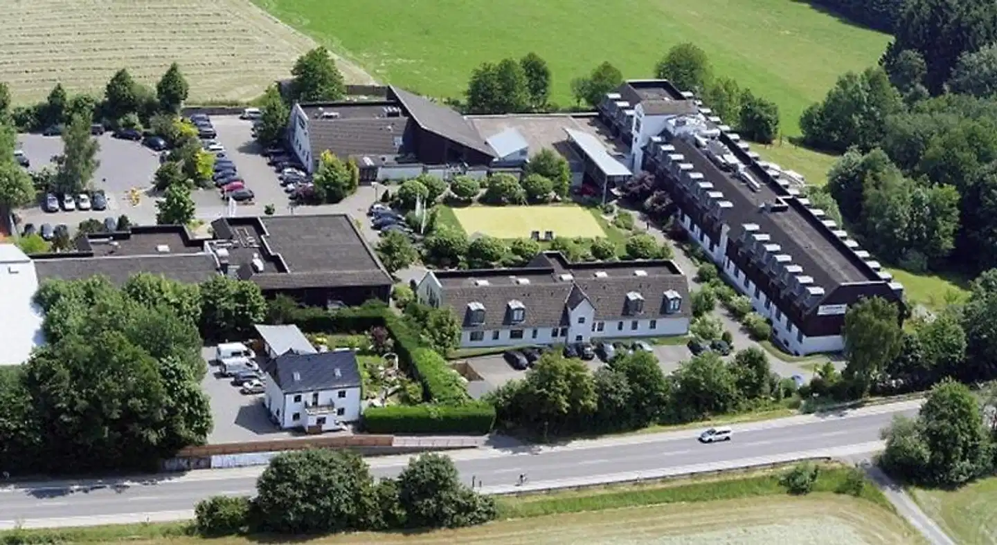 Trans World Hotel Kranichhöhe Aussenansicht