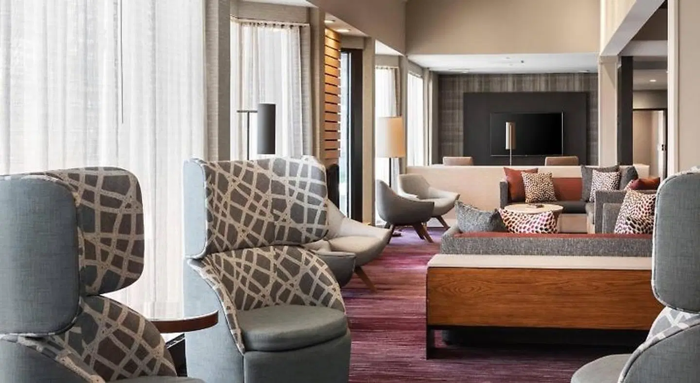 Courtyard by Marriott Syracuse Carrier Circle LOUNGE_LOBBY