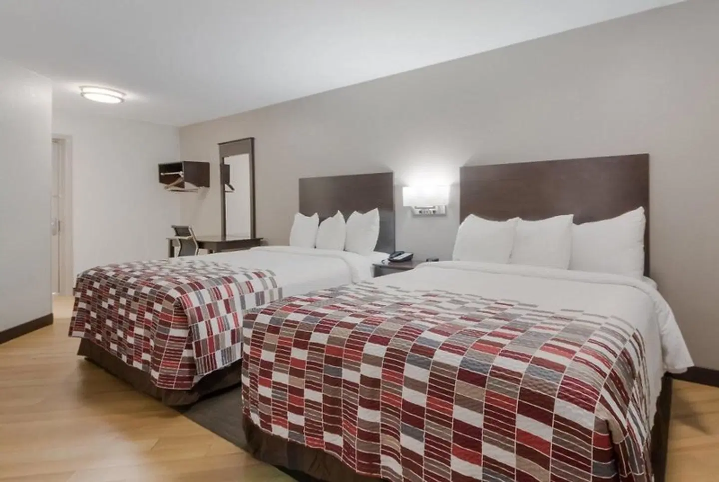 Red Roof Inn San Antonio - SeaWorld/Northwest ROOM_EXAMPLE