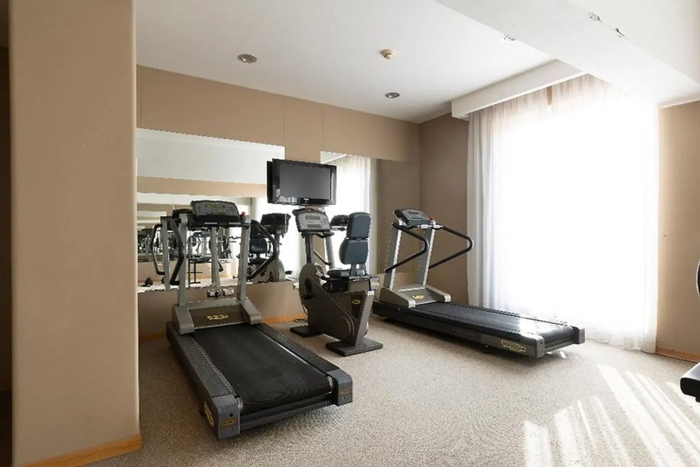 Royal Caserta SPORTS_AND_LEISURE