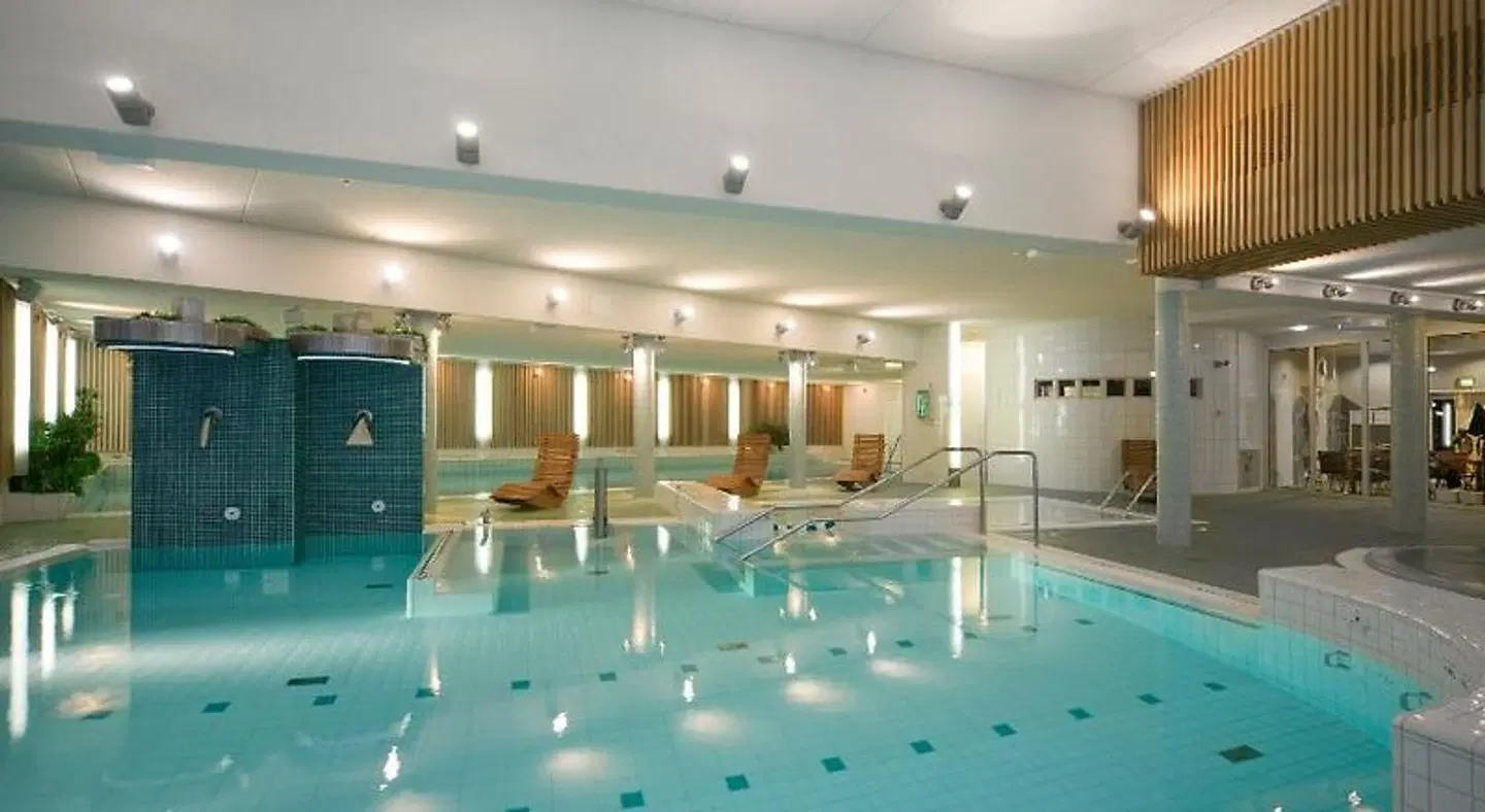 Holiday Club Salla - Holiday Apartments Hallenbad