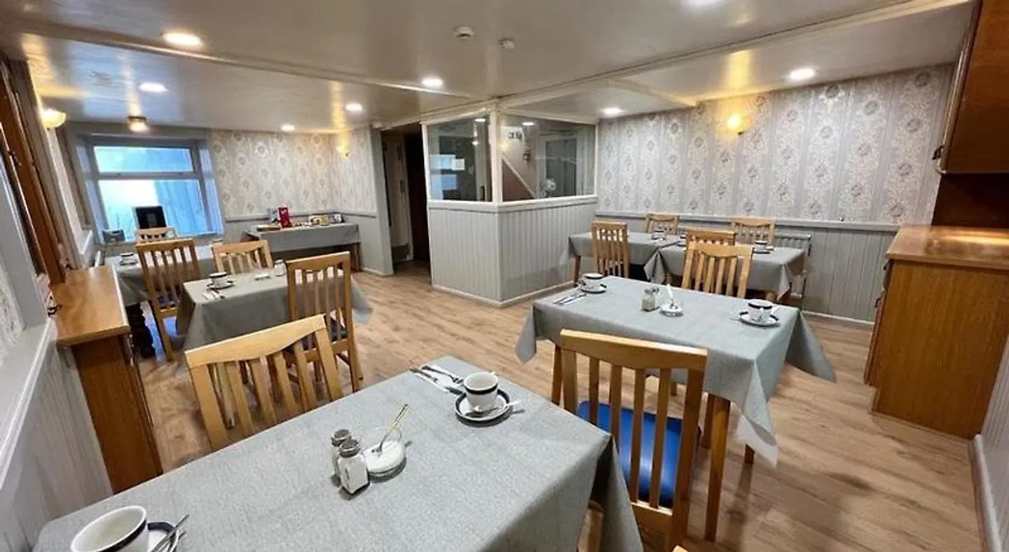 GwesTY Guest House Restaurant