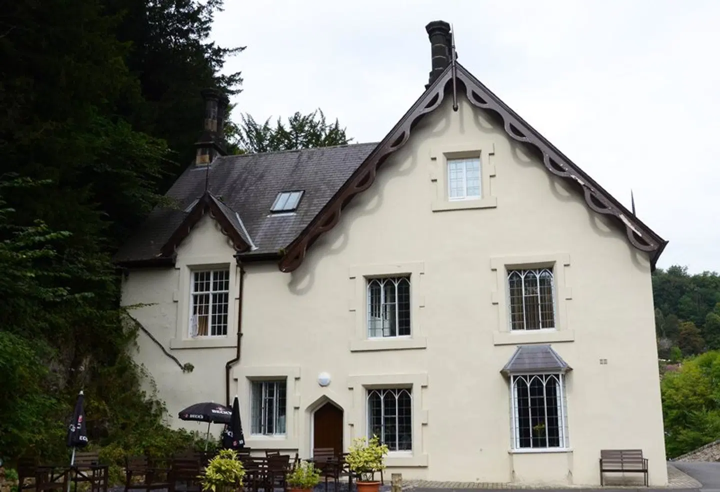 High Tor Hotel EXTERIOR
