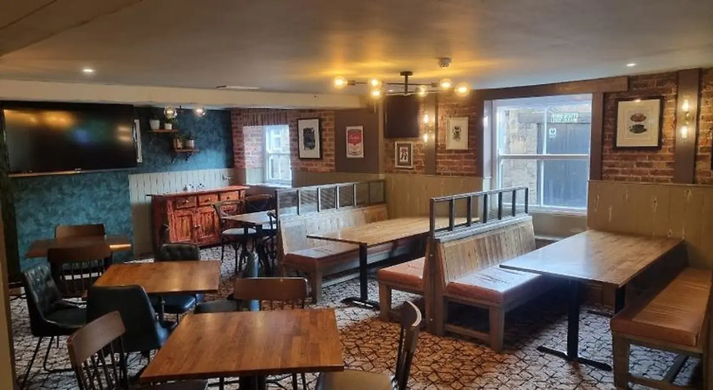 The Diamond Inn Bar