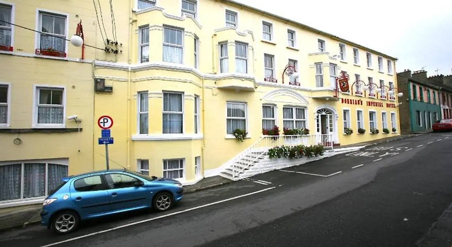 Dorrian's Imperial EXTERIOR