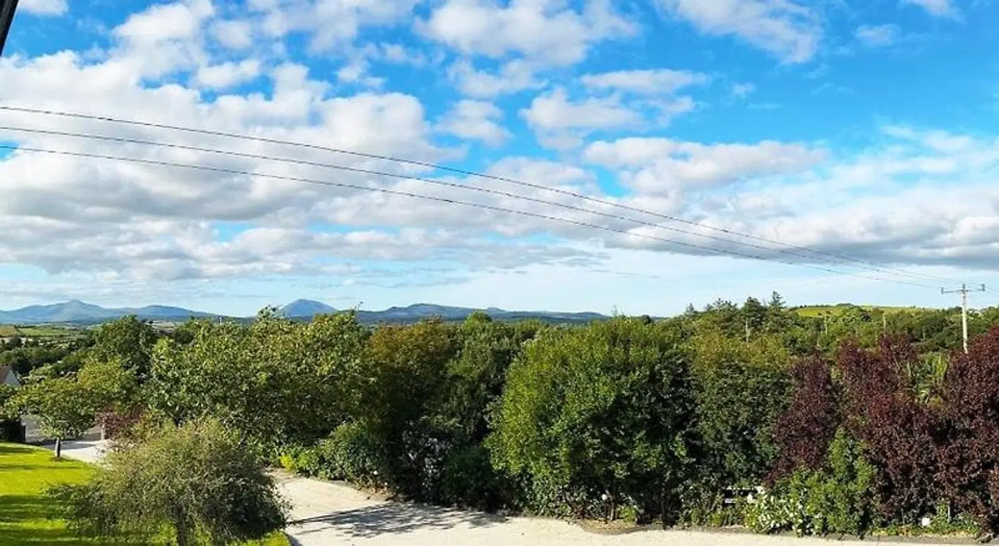 Ashville Guesthouse LANDSCAPE