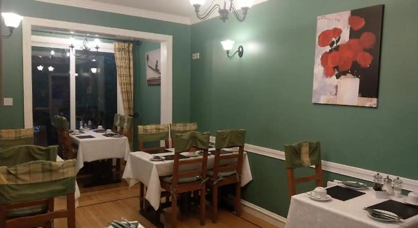 Ash Grove House Restaurant