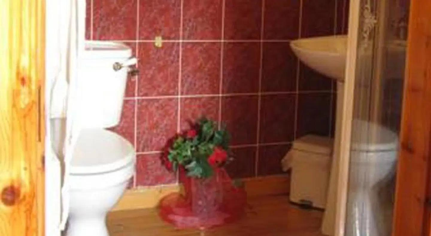 Derghaven B&B, Hostel & Self Catering Badezimmer