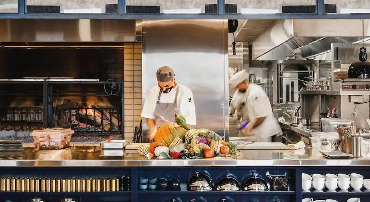 The Inn on the Lake Tiere