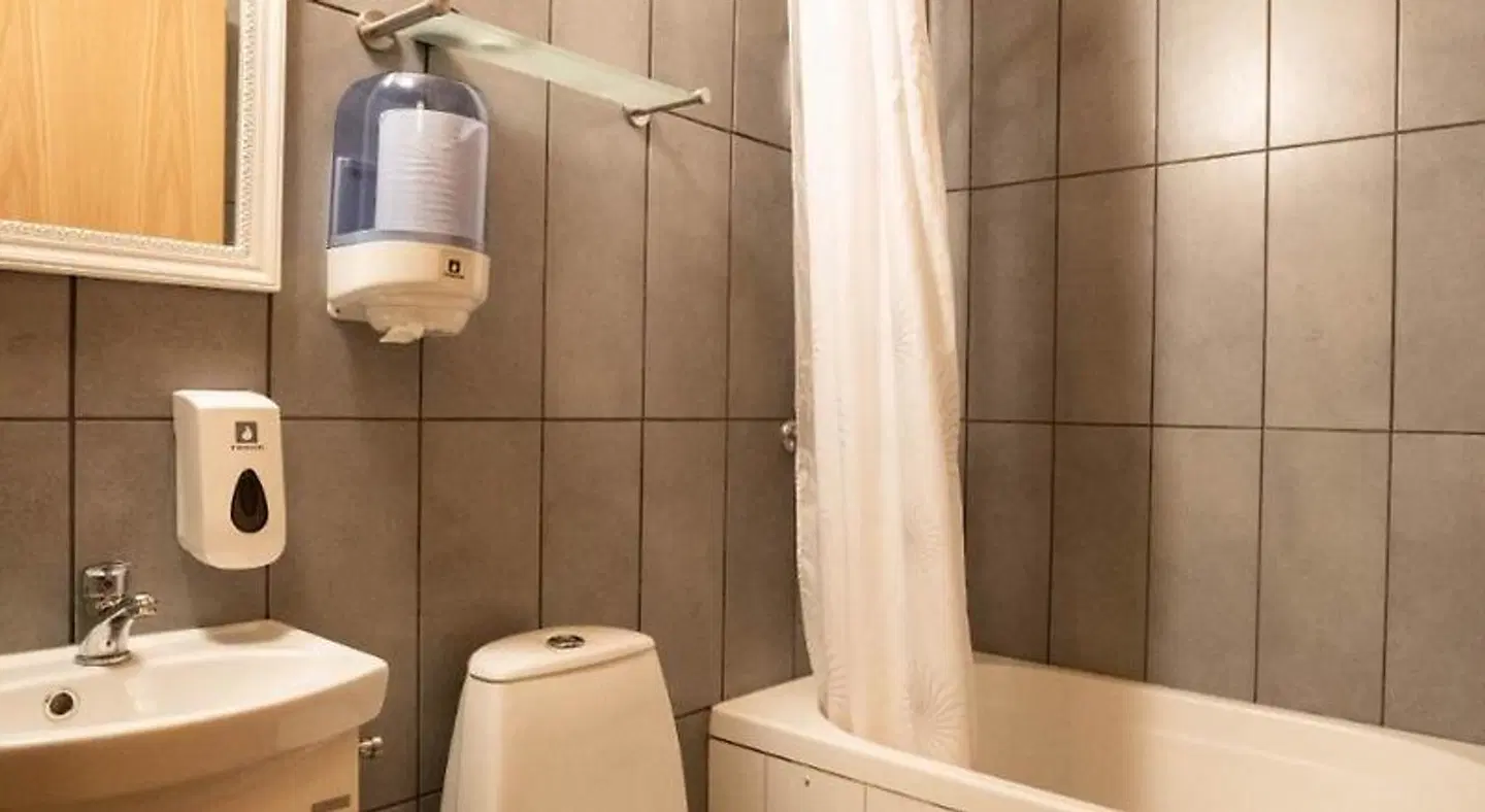 Litlabjarg Guesthouse Badezimmer