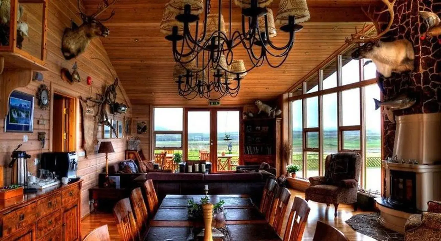 Eyjar Fishing Lodge Bar