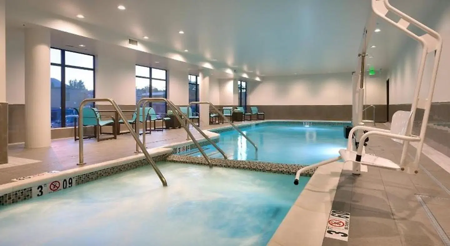 Residence Inn by Marriott Flagstaff Hallenbad