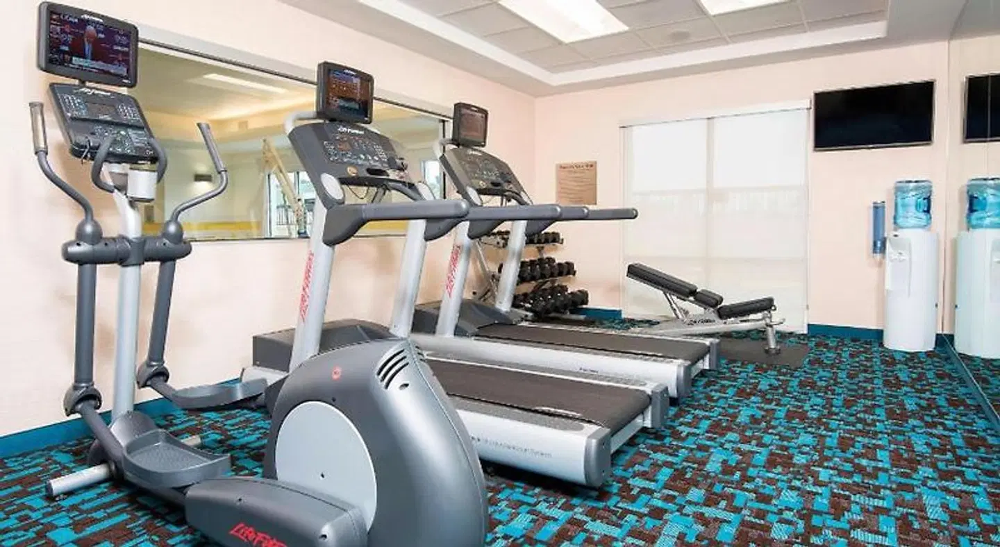 Fairfield by Marriott Inn & Suites Fredericksburg SPORTS_AND_LEISURE