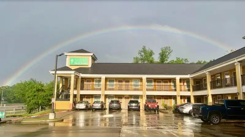 Garden Inn and Suites – Hotelfoto