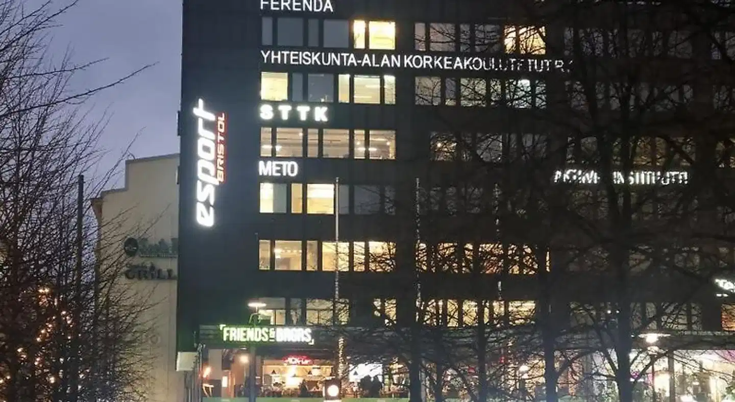 Aikatalo Hostel Helsinki City Center Aussenansicht